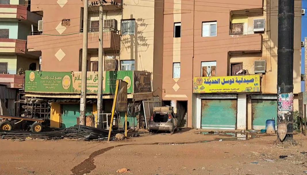 Sudan’da şiddetli çatışmalar sürüyor 5